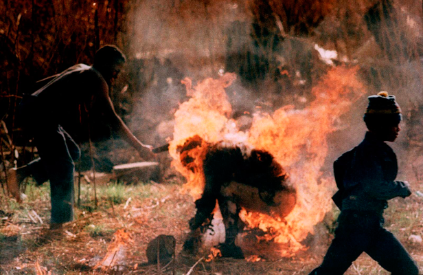 South Africa, 15 September 1990 © Greg Marinovich